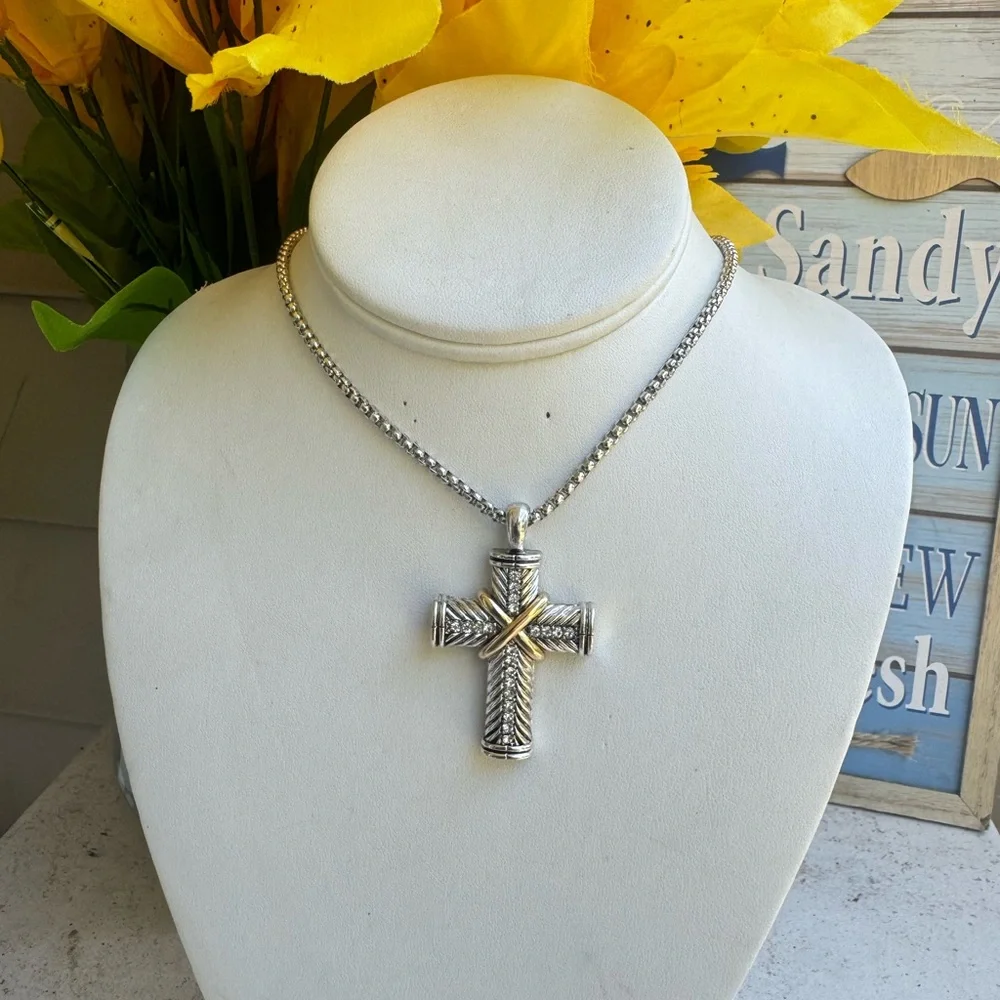 DENKAYS SILVER CROSS NEKLACE